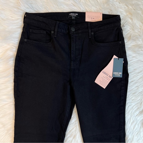 NWT Curves 360 Slim Straight Ankle Jeans - Picture 6 of 13
